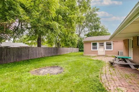 915 Safford Avenue Lake Bluff IL 60044