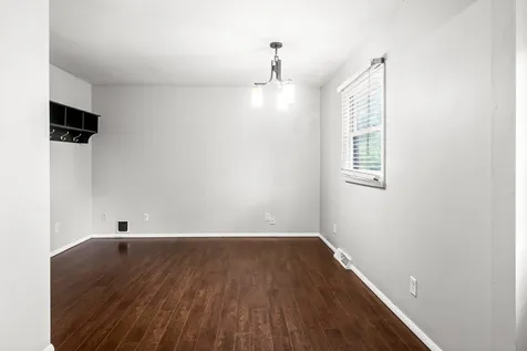 816 Mayflower Avenue Bloomington IL 61701