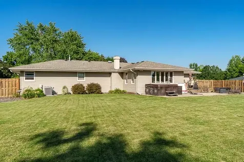 3853 Thistledown Court Cherry Valley IL 61016