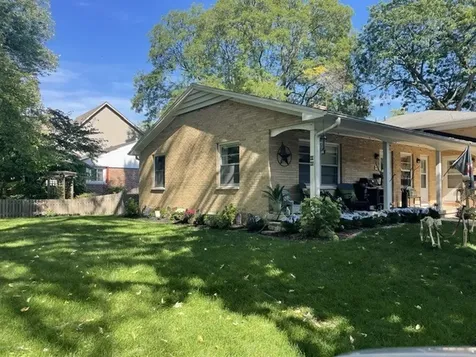 44 South Julian Street Naperville IL 60540