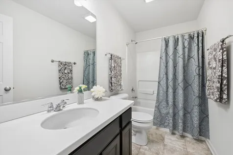 246 Wildmeadow Lane Woodstock IL 60098