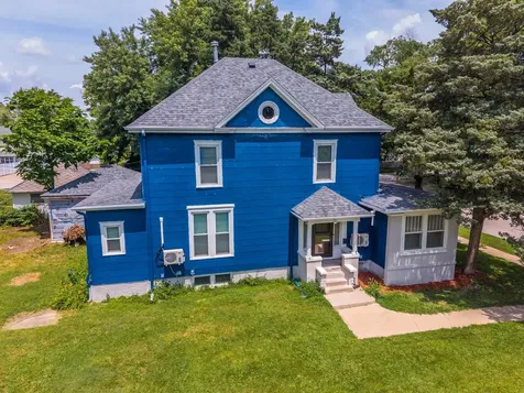 615 North Chicago Street Pontiac IL 61764