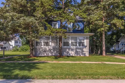 615 North Chicago Street Pontiac IL 61764
