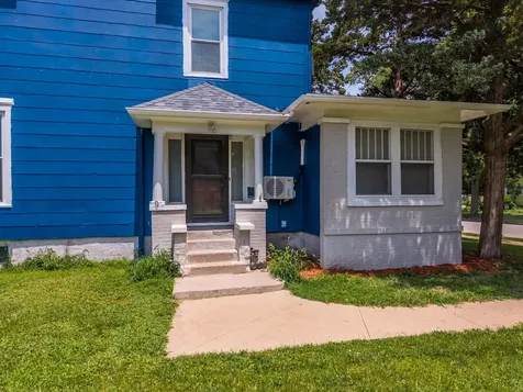 615 North Chicago Street Pontiac IL 61764