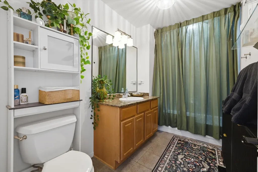 1307 South Wabash Avenue Chicago IL 60605