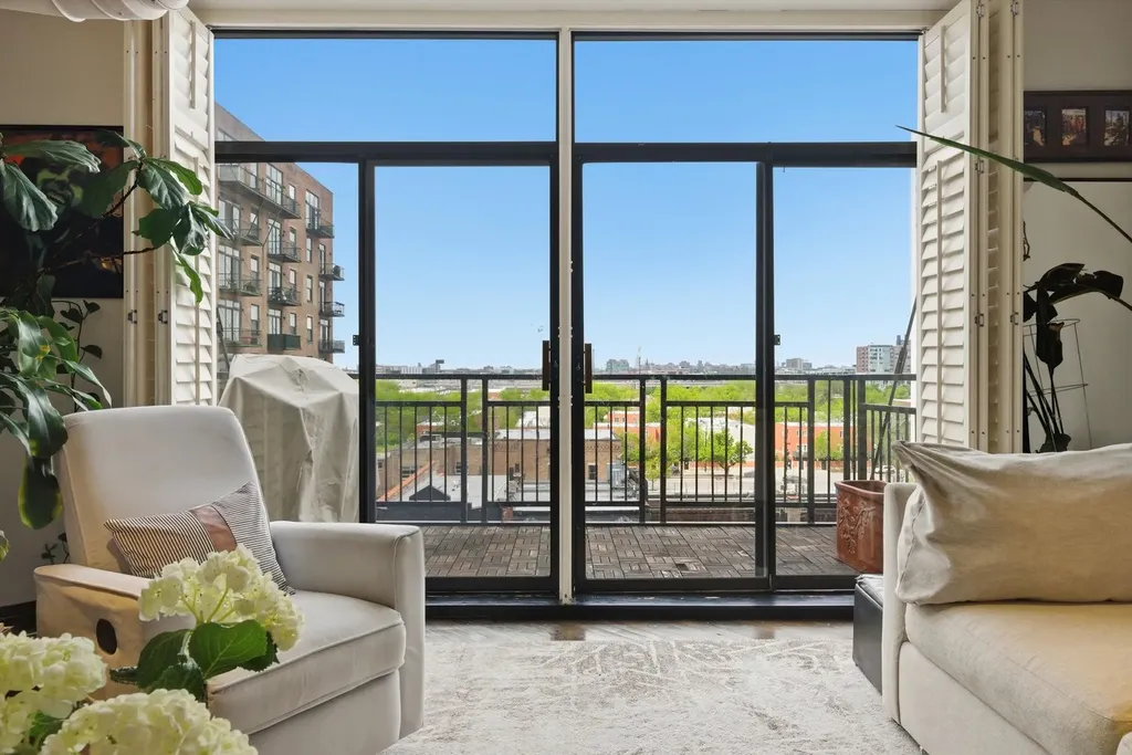 1307 South Wabash Avenue Chicago IL 60605
