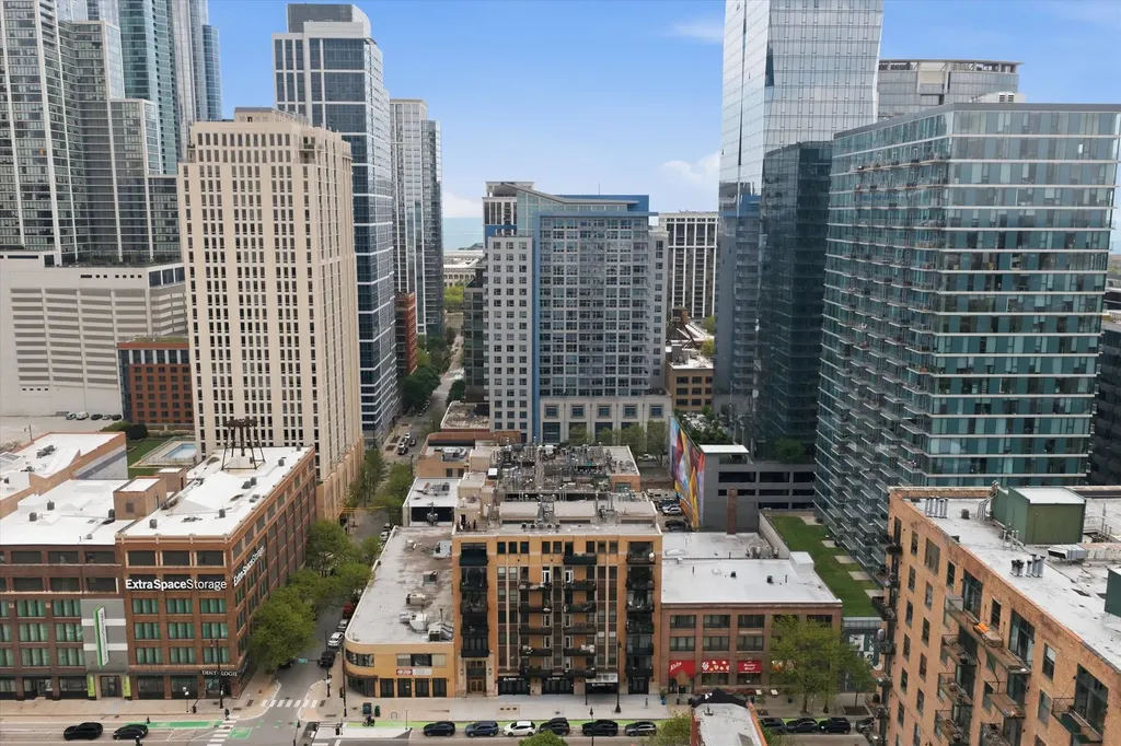 1307 South Wabash Avenue Chicago IL 60605