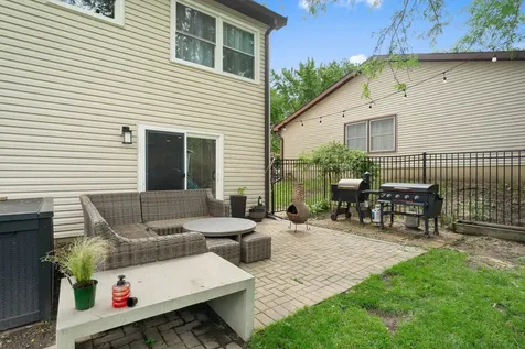 138 South Berteau Avenue Bartlett IL 60103