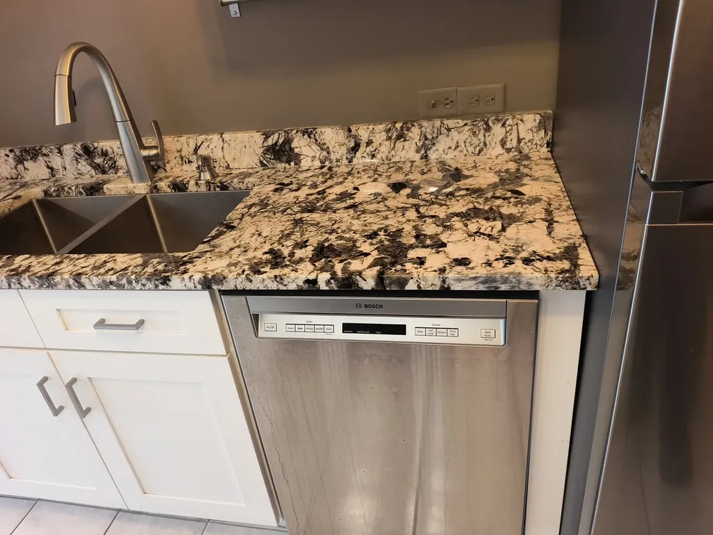 1060 North Farnsworth Avenue Aurora IL 60505