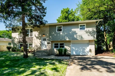 16736 Beverly Avenue Tinley Park IL 60477