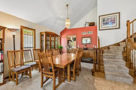 219 Woodlawn Drive Mundelein IL 60060