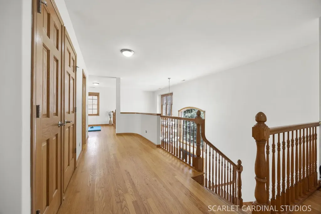 948 67TH Street Darien IL 60561