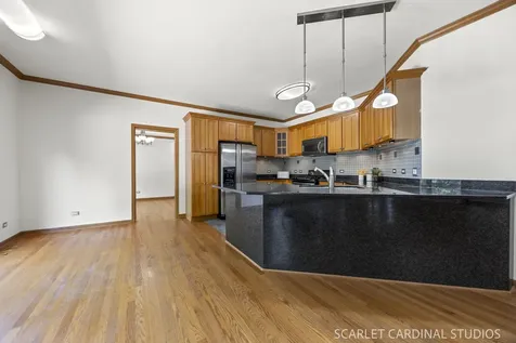 948 67TH Street Darien IL 60561