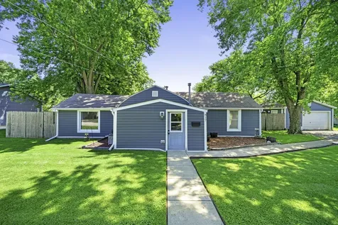 817 South Hugh Street Plano IL 60545