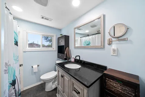 817 South Hugh Street Plano IL 60545
