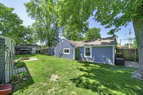 817 South Hugh Street Plano IL 60545