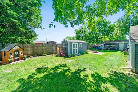 817 South Hugh Street Plano IL 60545