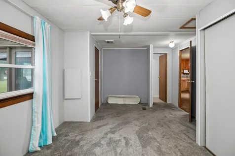 5472 East 2000n Road Kankakee IL 60901