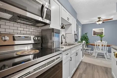 6645 172ND Street Tinley Park IL 60477