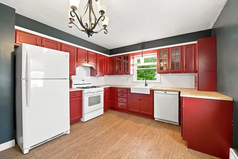 1043 State Street Ottawa IL 61350
