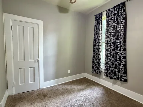 703 Park Place Sterling IL 61081