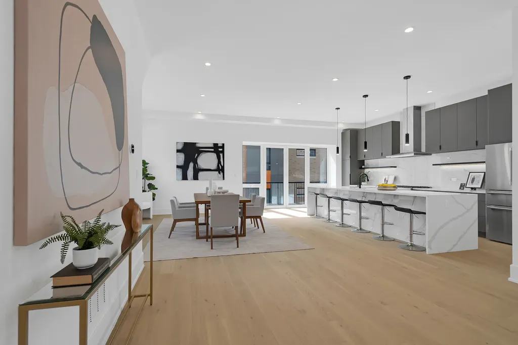 505 West Elm Street Chicago IL 60610