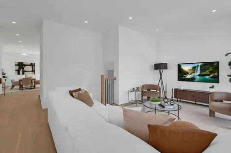 505 West Elm Street Chicago IL 60610