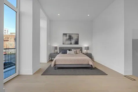 505 West Elm Street Chicago IL 60610