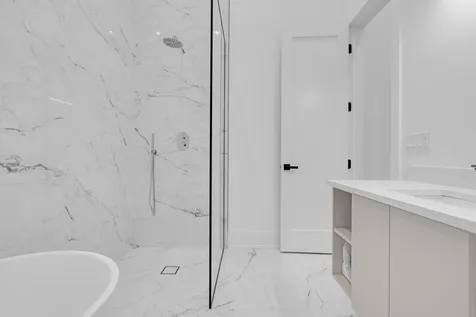 505 West Elm Street Chicago IL 60610