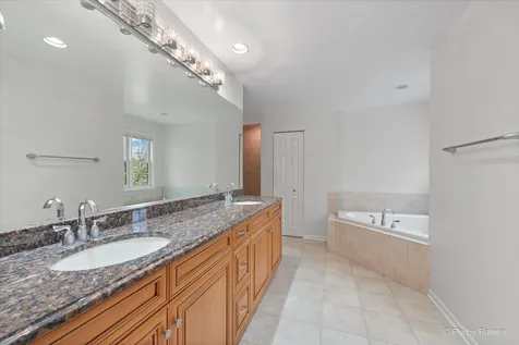 7645 Farrell Drive Lakewood IL 60014