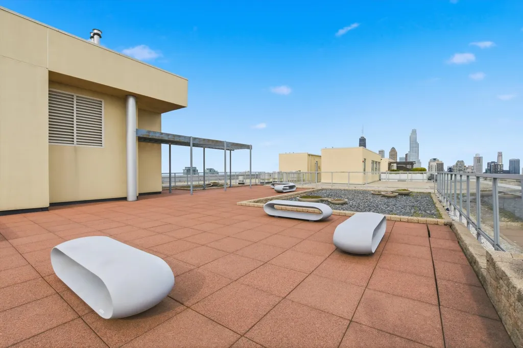 500 West Superior Street Chicago IL 60654