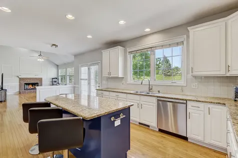 5587 Notting Hill Road Gurnee IL 60031