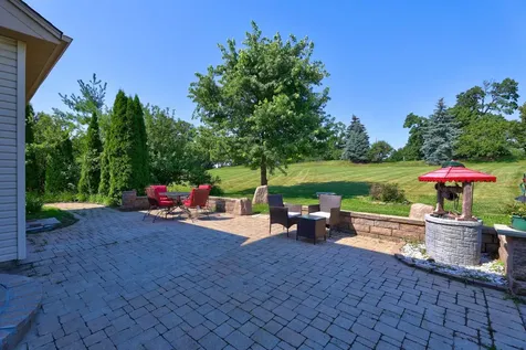 5587 Notting Hill Road Gurnee IL 60031