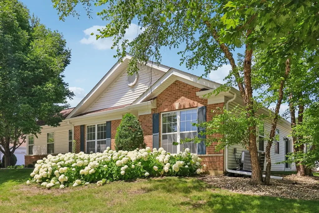 13322 South Bayberry Lane Plainfield IL 60544
