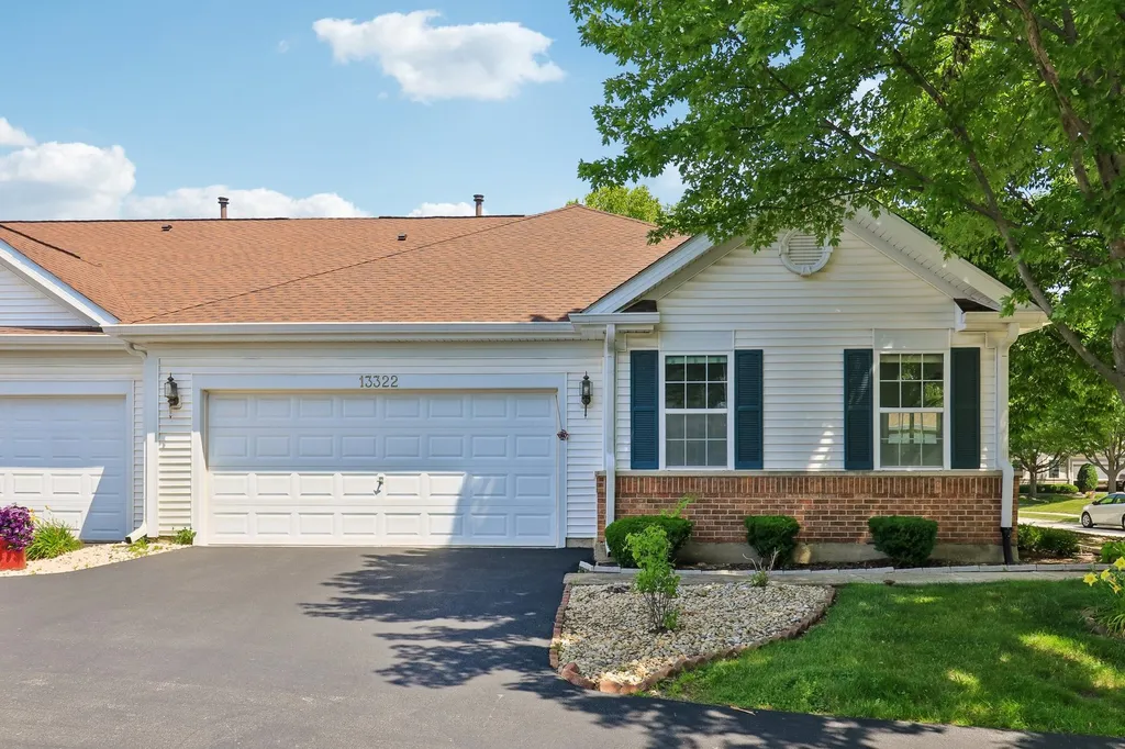 13322 South Bayberry Lane Plainfield IL 60544