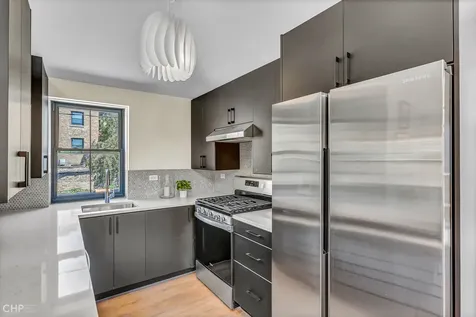3752 North Magnolia Avenue Chicago IL 60613