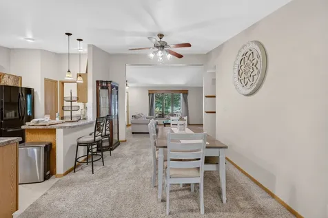 102 North Roma Court Toluca IL 61369