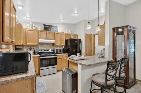 102 North Roma Court Toluca IL 61369