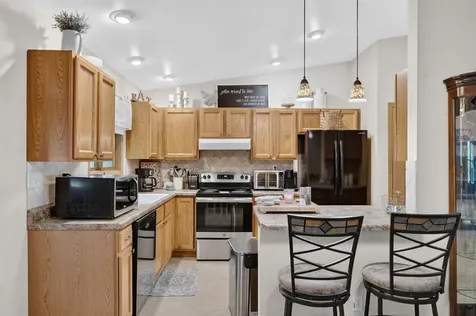 102 North Roma Court Toluca IL 61369