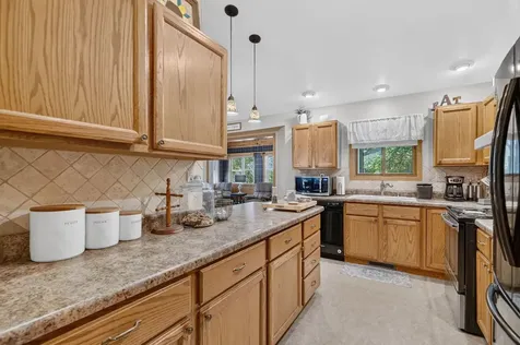 102 North Roma Court Toluca IL 61369