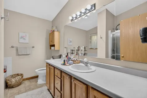 102 North Roma Court Toluca IL 61369