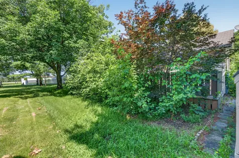102 North Roma Court Toluca IL 61369