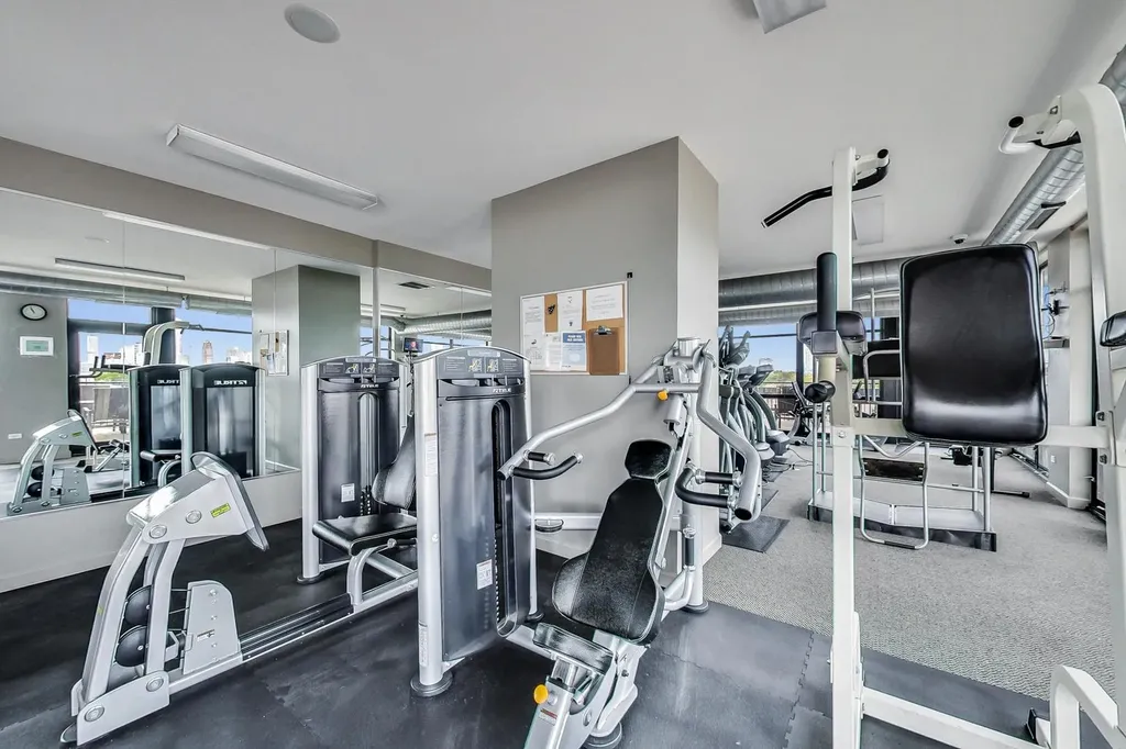 1000 West 15th Street Chicago IL 60608