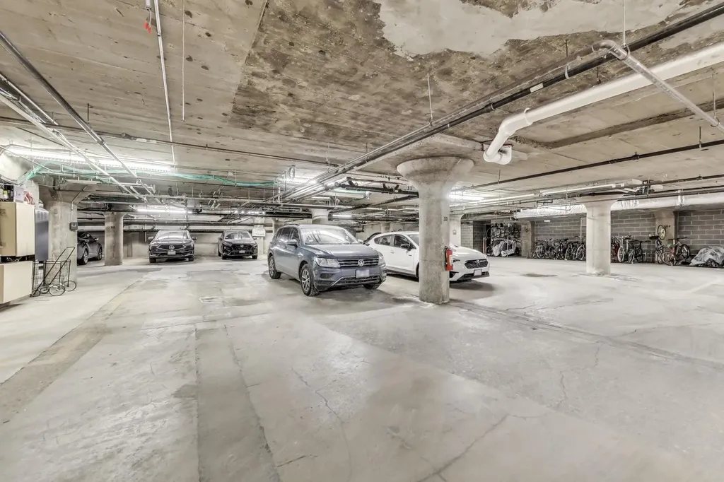 1000 West 15th Street Chicago IL 60608