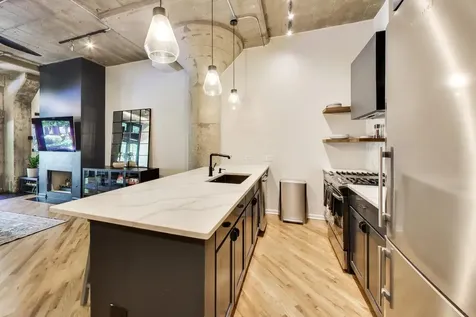 1000 West 15th Street Chicago IL 60608