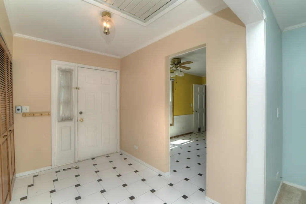 190 Appleby Drive Glendale Heights IL 60139