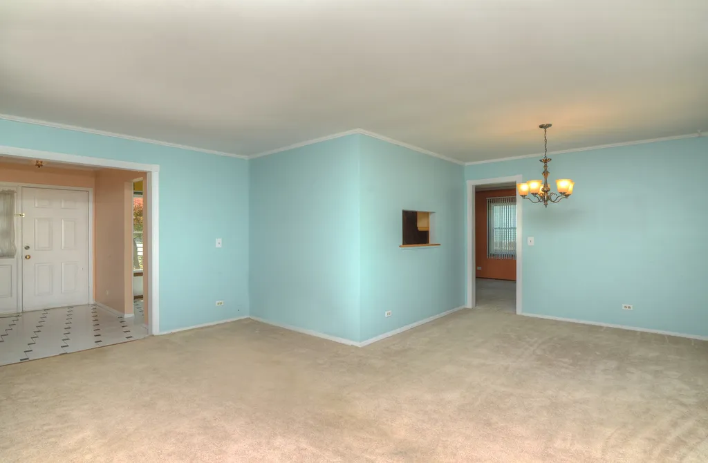 190 Appleby Drive Glendale Heights IL 60139