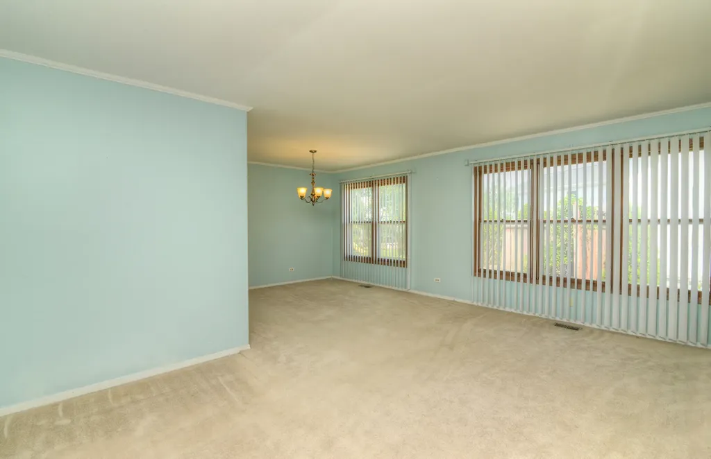 190 Appleby Drive Glendale Heights IL 60139