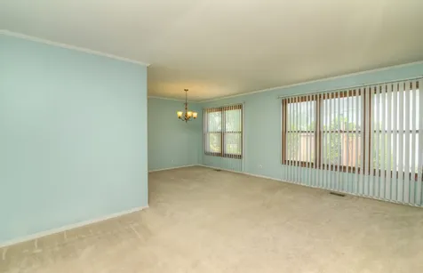 190 Appleby Drive Glendale Heights IL 60139