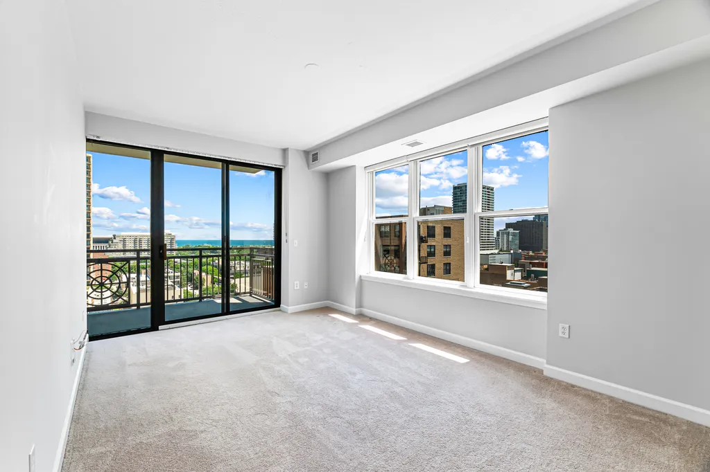 5 East 14th Place Chicago IL 60605